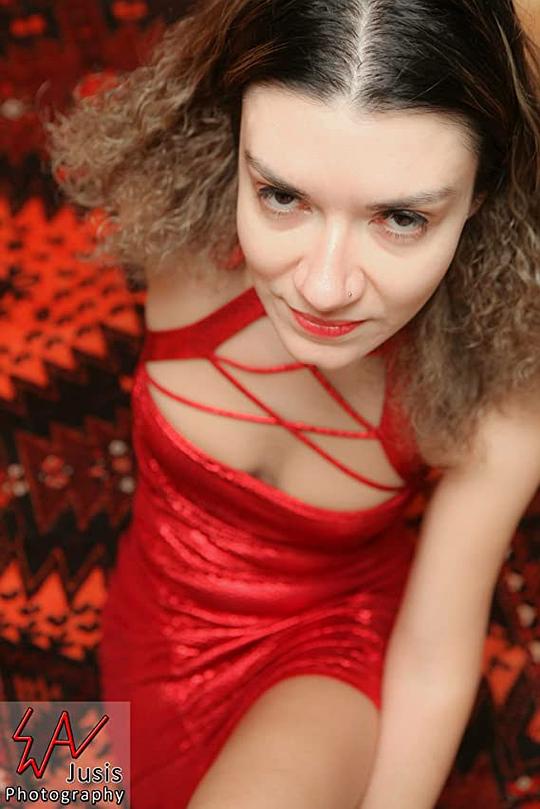 珍诺薇娃·罗西 Genoveva Rossi