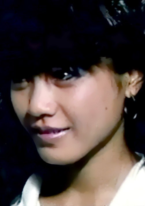 爱婷 Chuhong Zhong