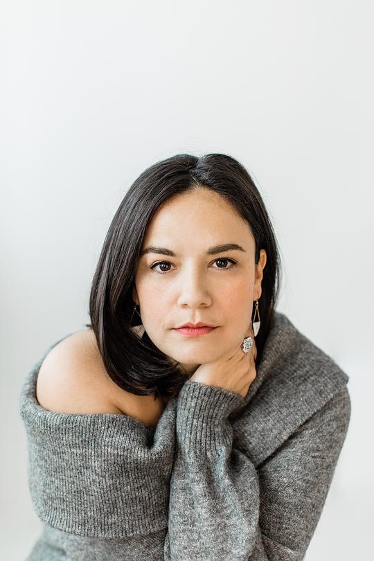 萨拉·波戴斯基 Sarah Podemski