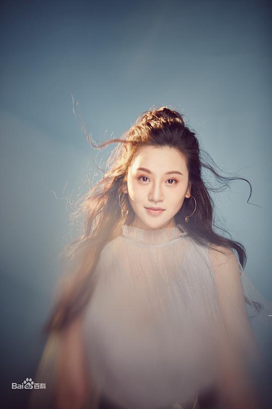 周雪菲 Xuefei Zhou