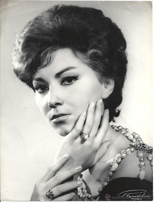 Vicky Lagos Vicky Lagos