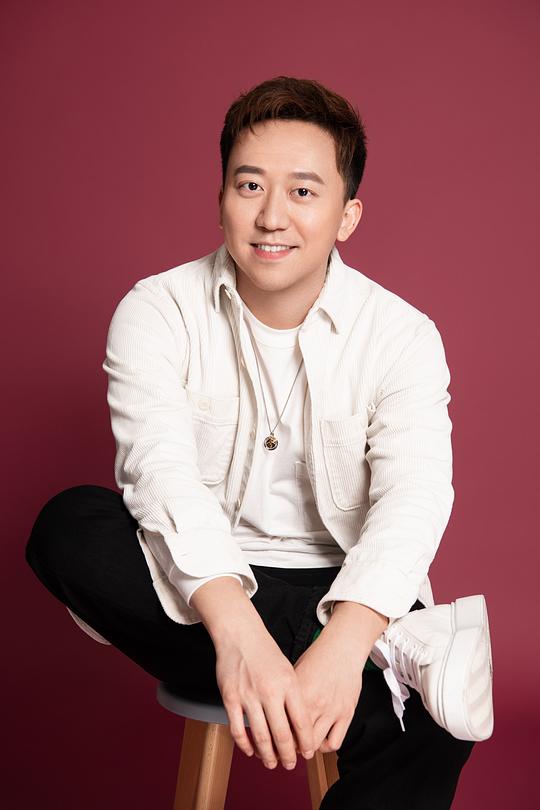 刘闻洋 Wenyang Liu