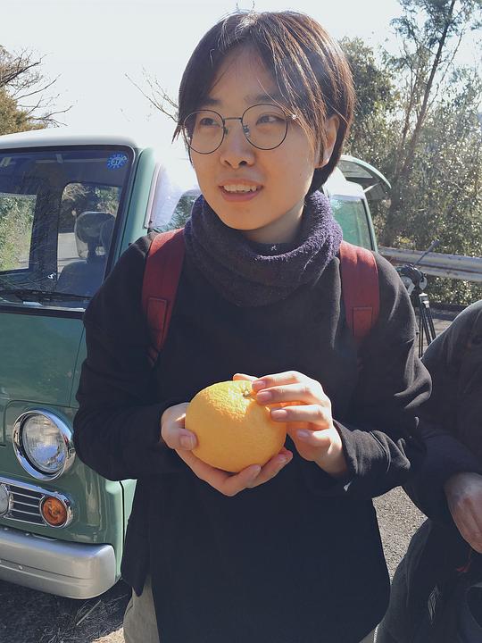 张露 Lu Zhang
