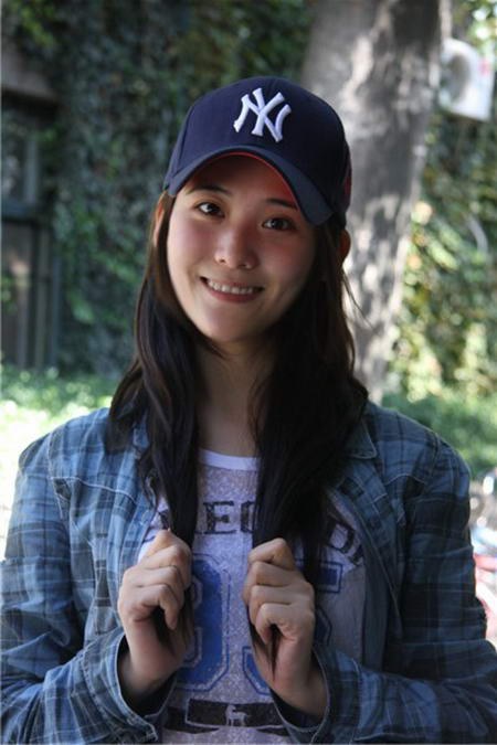 张欢欢 Huanhuan Zhang