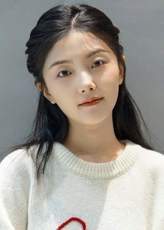 陈奕颖 Yiying Chen