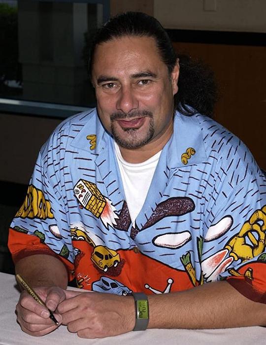 拉尼·约翰·图普 Lani John Tupu