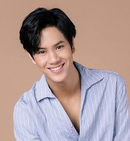 格拉帕·格潘 Korapat Kirdpan