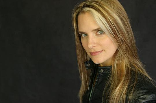 珊妮·敦池 Sunny Doench