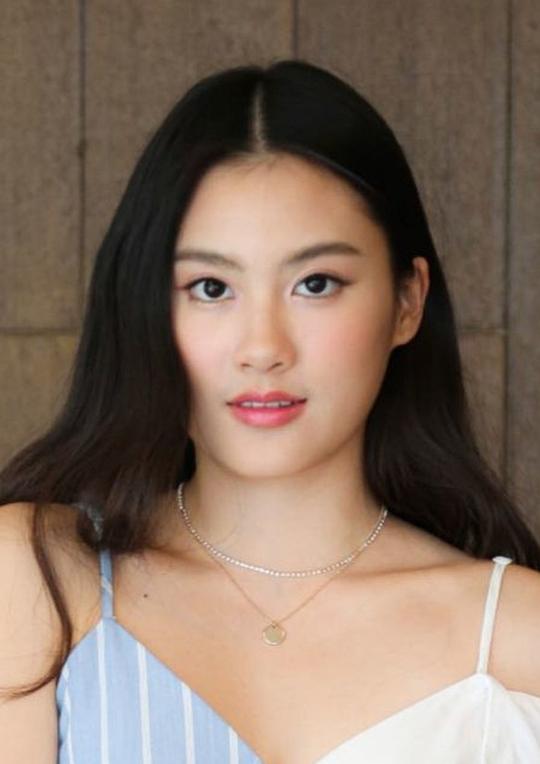 莎婉雅·派莎恩帕雅 Sawanya Paisarnpayak