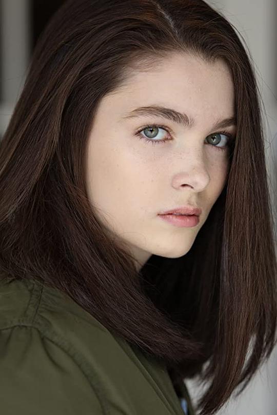 伊丽莎白·亨特 Elizabeth Hunter