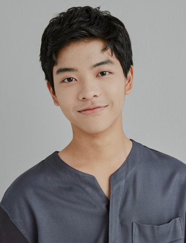 姜彩民 Kang Chae Min