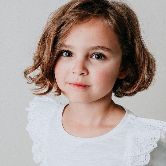 杰达·艾尔斯 Jayda Eyles