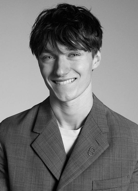 哈里森·奥斯特菲尔德 Harrison Osterfield