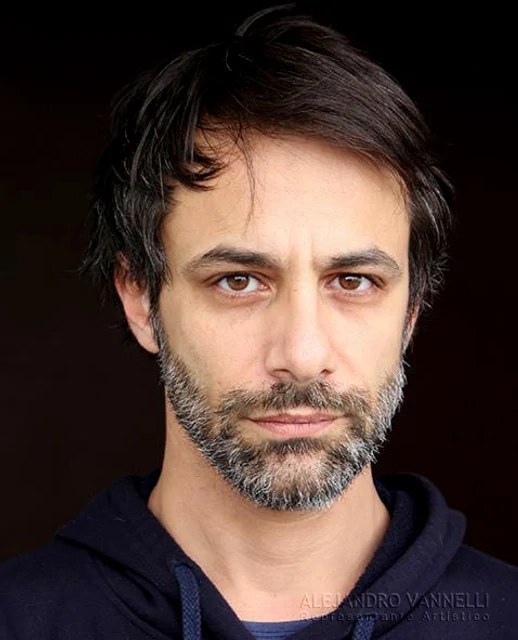 卢卡斯·费拉罗 Lucas Ferraro