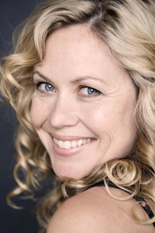 Sarah McLeod Sarah McLeod