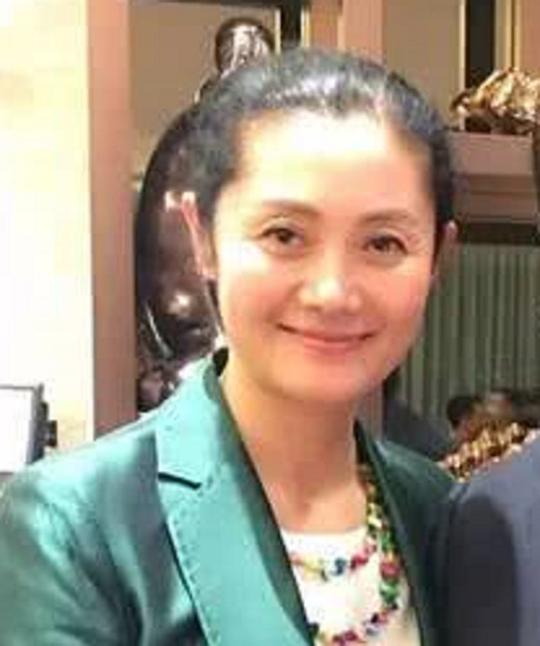 司晓红 Xiaohong Si