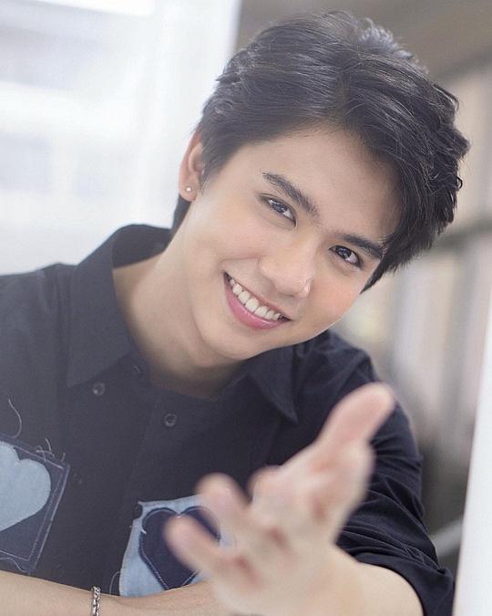 哈里·奇瓦嘎隆 Harit Cheewagaroon