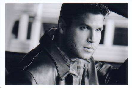 山姆·费尔 Sam Feuer