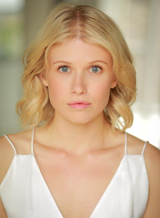 洛斯雷诺兹 Rose Reynolds