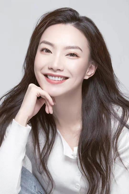 冯祎 Feng Yi