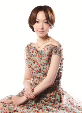 刘喆莹 Che-ying Liu