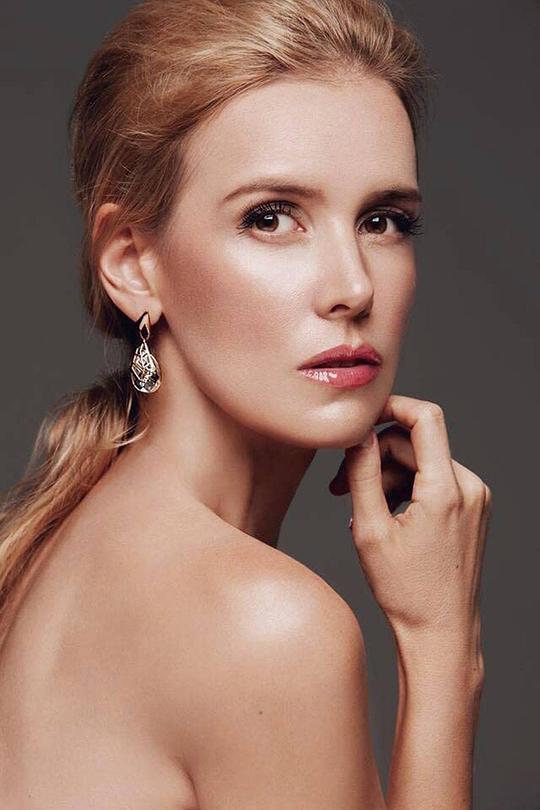 娜塔莉·洛伦斯 Natalie Lorence