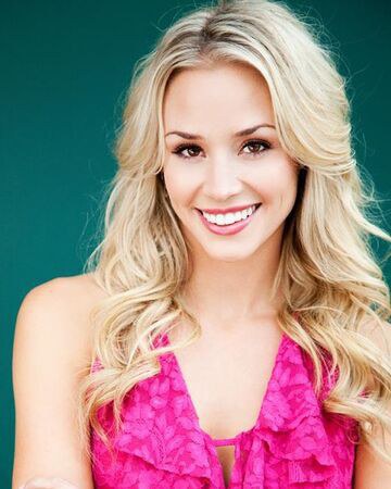 泰恩丝泰克莱因 Tyne Stecklein