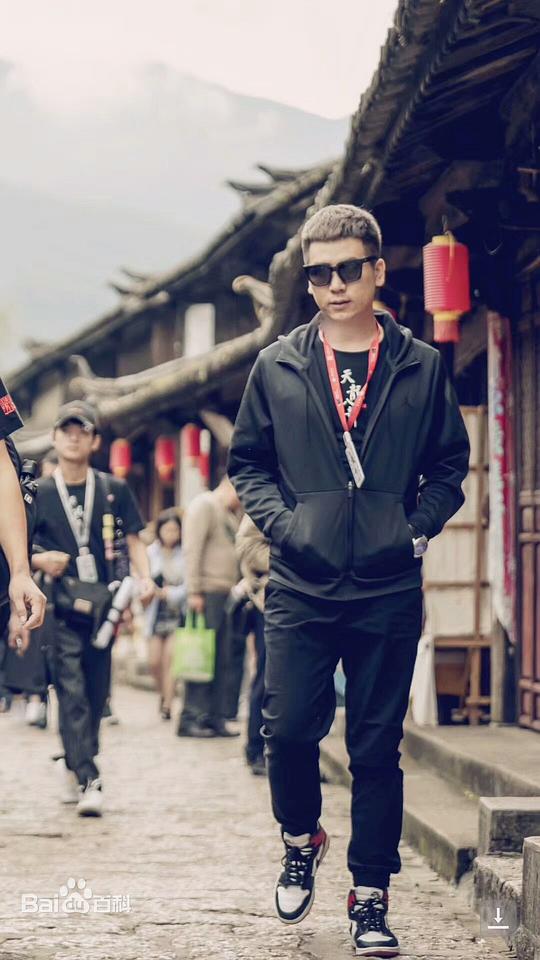 李广飞 Guangfei Li
