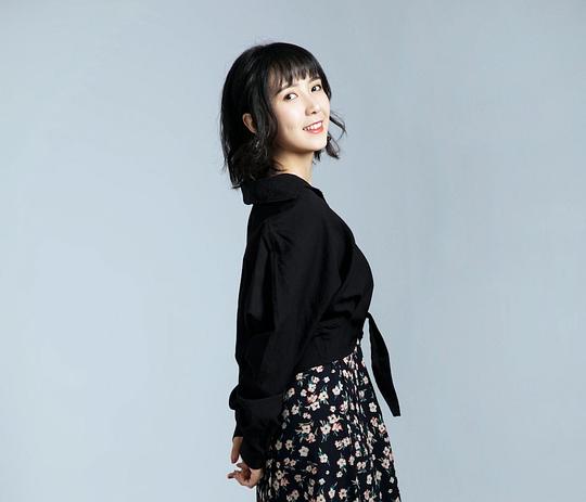 傅潇仪 Xiaoyi Fu