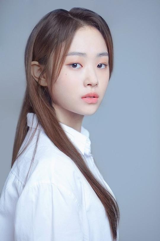 李西英 Anne
