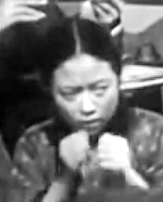 李春晓 Chunxiao Li