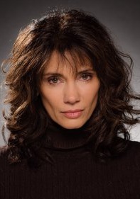 黛布瑞安娜·曼西尼 Debrianna Mansini