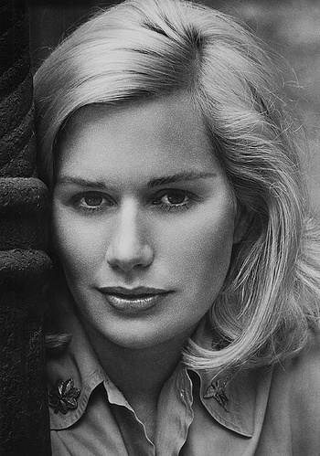 萨莉·凯勒曼 Sally Kellerman