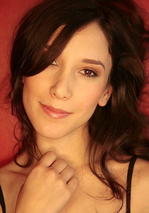 西贝尔·凯基莉 Sibel Kekilli