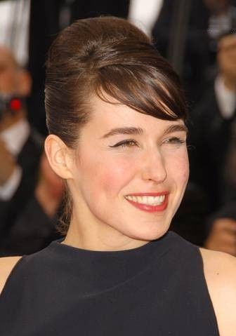 安塔·多布罗西 Arta Dobroshi