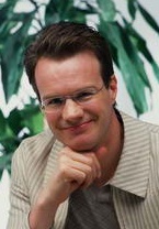 大山 Mark Rowswell