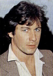 乔依·特拉沃塔 Joey Travolta