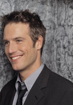 迈克尔·瓦尔坦 Michael Vartan