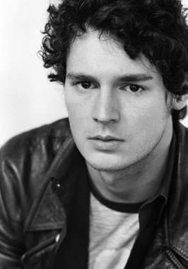 本杰明·沃克 Benjamin Walker