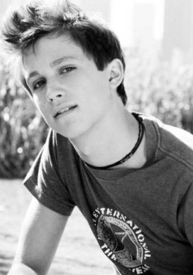 泰尔·奥尔森 Tye Olson