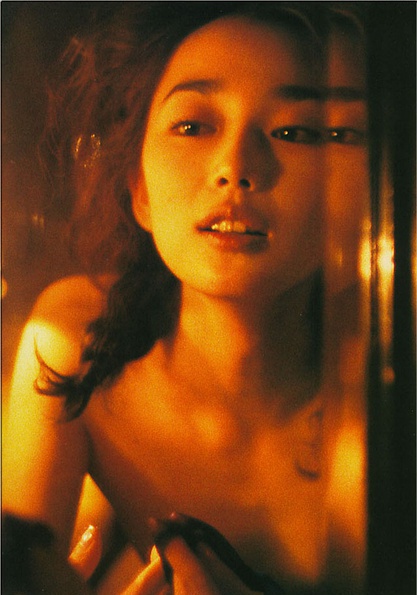 叶月里绪奈 Riona Hazuki