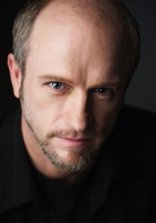 拉塞尔·霍奇金森 Russell Hodgkinson