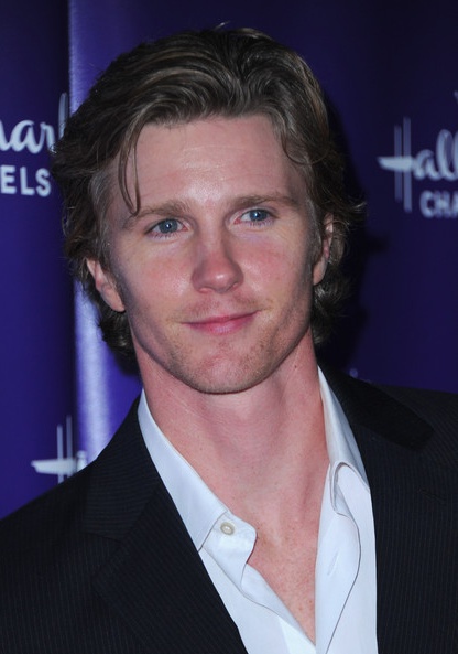 萨德·拉金比尔 Thad Luckinbill
