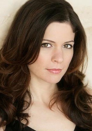 劳伦·斯塔迈尔 Lauren Stamile