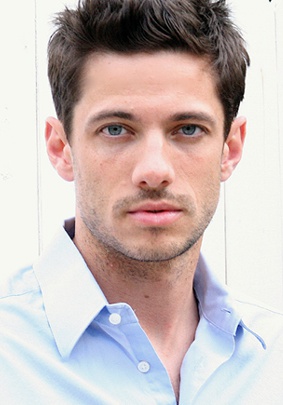 詹姆斯·卡佩内罗 James Carpinello