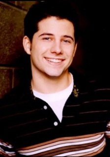 凯尔斯威兹 Kyle Switzer