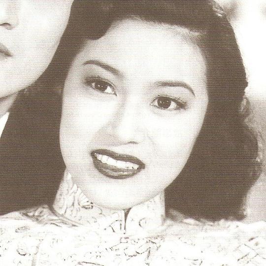 周坤玲 Kwun-Ling Chow