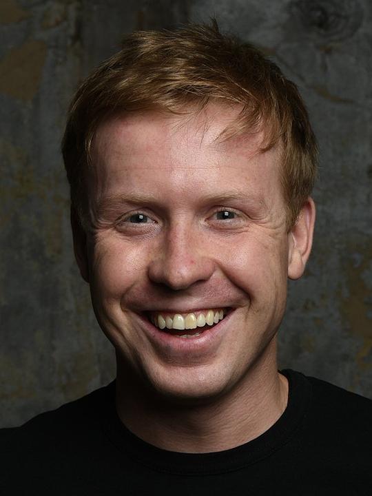 安东·波格达诺夫 Anton Bogdanov