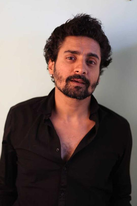 詹丹·罗伊·萨纳尔 Chandan Roy Sanyal