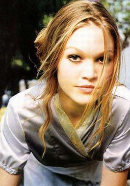 朱丽娅·斯蒂尔斯 Julia Stiles
